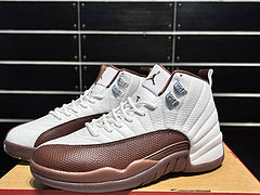 SoleFly x Air Jordan 12e generatie mokkabruine basketbalschoenen 
 SoleFly x Air Jordan 12e generatie mokkabruine basketbalschoenen