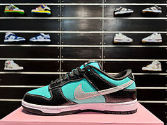 NK SB DUNK Low Diamond Supply Co.Tiffany Tiffany Diamond baskets basses décontractées noires et vertes