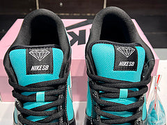 NK SB DUNK Low Diamond Supply Co.Tiffany Tiffany Diamond baskets basses décontractées noires et vertes