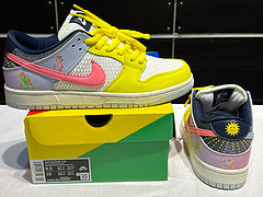 Nike SB Dunk Low "Be True" Sb baskets basses décontractées arc-en-ciel brodées