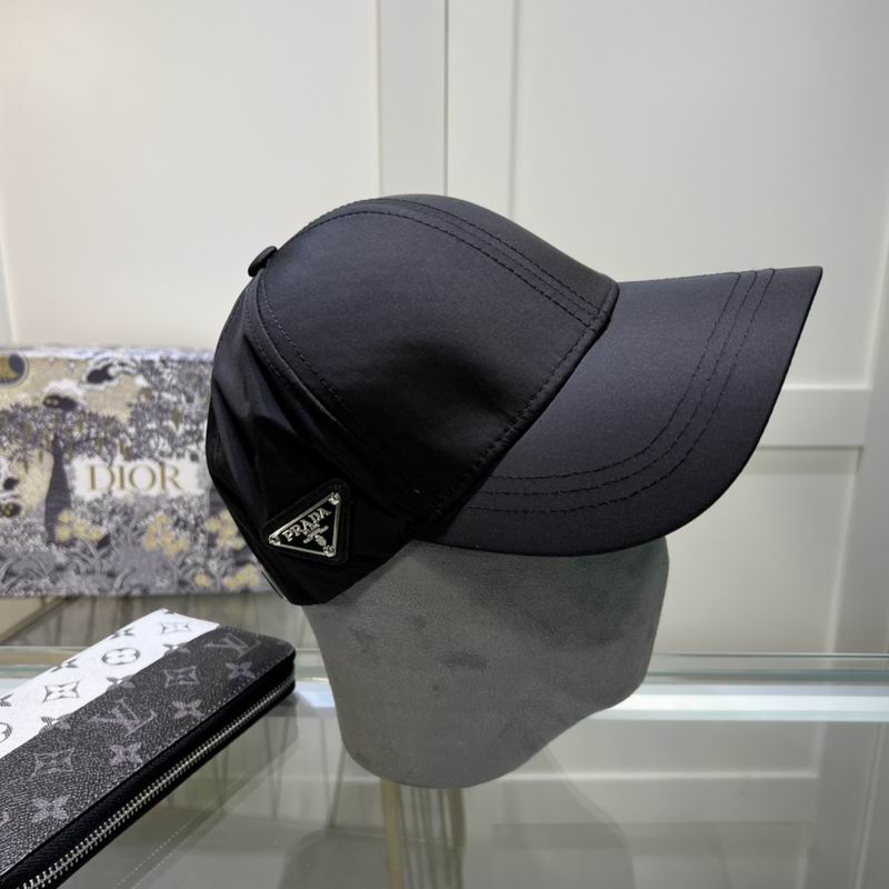 Nom du produit : Casquette Prada